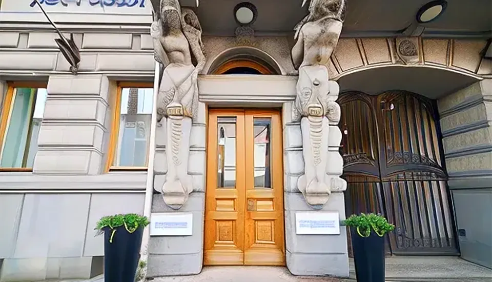 هتل ایندیگو سن پترزبورگ